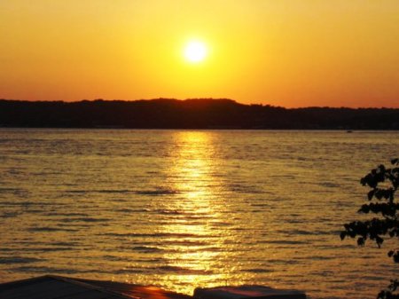 ozark lake sunset