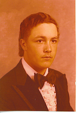 Senior pic 1982