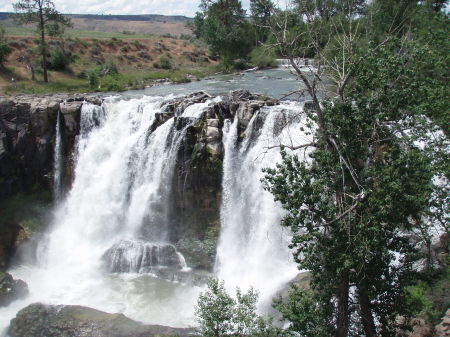 Waterfall near Maupin,Oregon