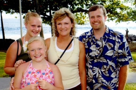 Family picture in Hawaii