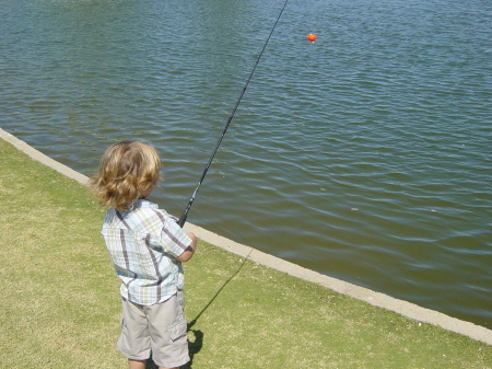 Grayson loves to fish(April2010-Phoenix)