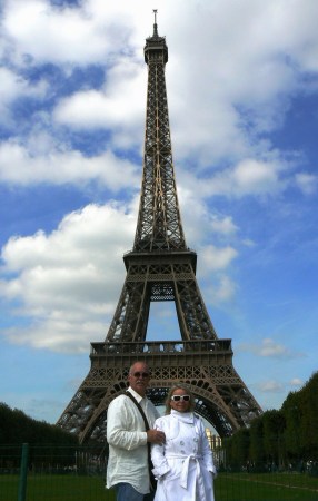 Dan & Patsey At the Eiffel tower