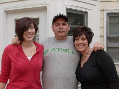 Greg and Daughters Samantha and Melissa