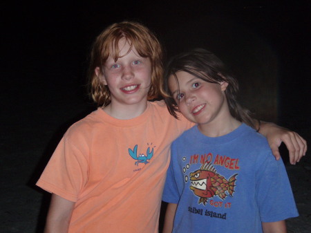 Lexi and Addy at Sanibel Island, FL