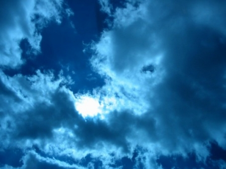 VA Sky through Corvette Top