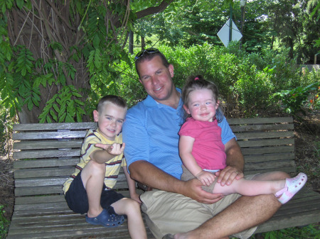 david with kids at the zoo