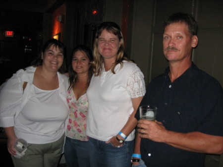 Gail, De de,Elyse and husband