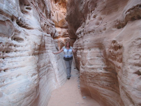 Kelly at the Valley of Fire after finding her 100th geocache. This is a great place to visit!