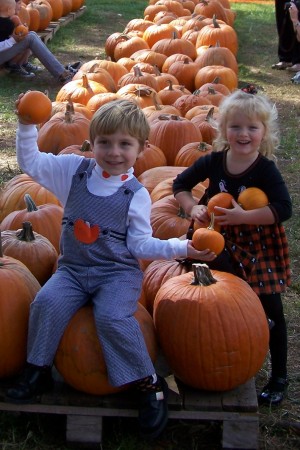 Pumpkin Patch after Church - October 19, 2008