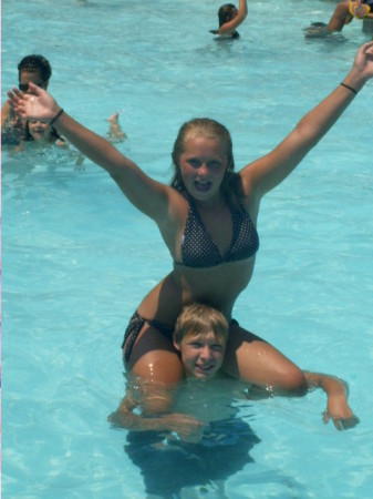 Mitch and Melissa in the pool