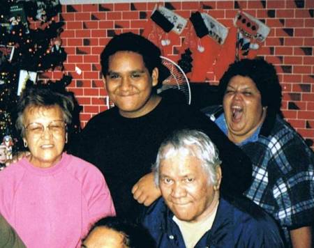 Tutu Loraine & John, Cuz Mahina & sis Kalei