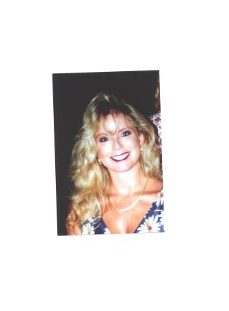 Julie Ellison's Classmates® Profile Photo