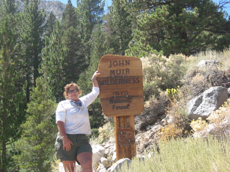 Elaine on the John Muir Trail