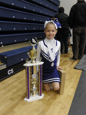 Rebecca's cheer team wins 1st place - 2009