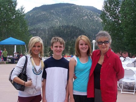 Alex, Ryan, Avery & Grandma B