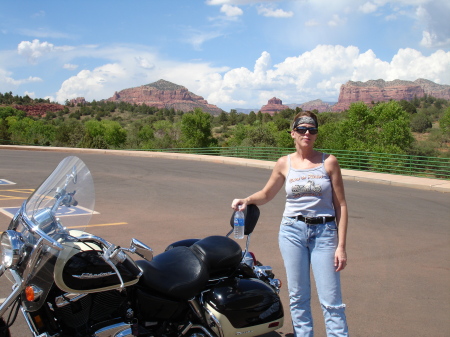 Me with Sedona in the back ground. Nice pose!!