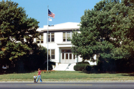 Lincoln School