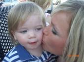 mommy kisses