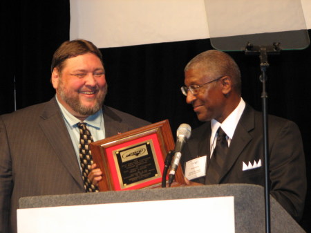 Fred Aikens gets Presidents award