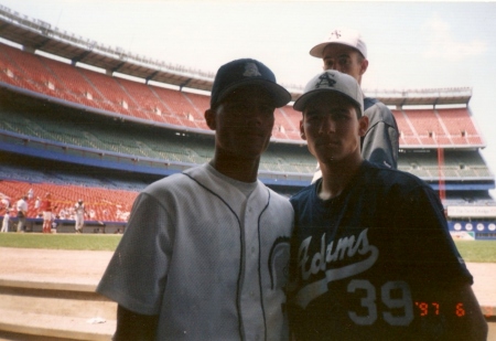 in dugout at shea in 1997