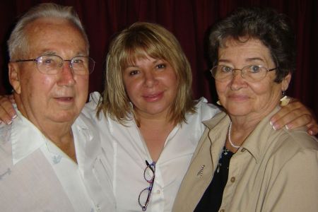 Me, Mom and her husband#2 Joe