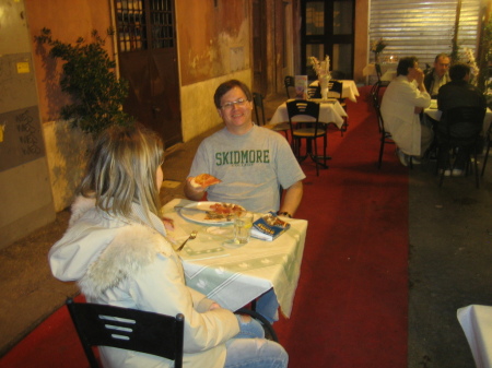 Earl, pizza and a barfly in Roma