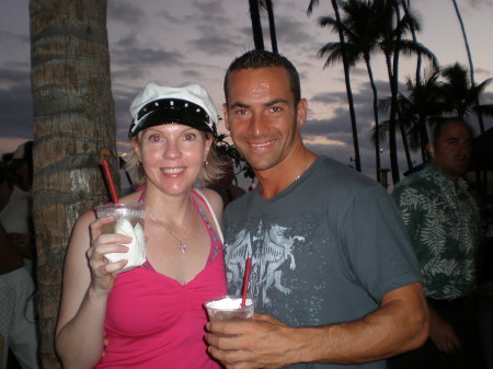 Me & Iovo at Duke's Waikiki July 08