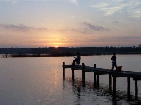 Majole & Robert fishing