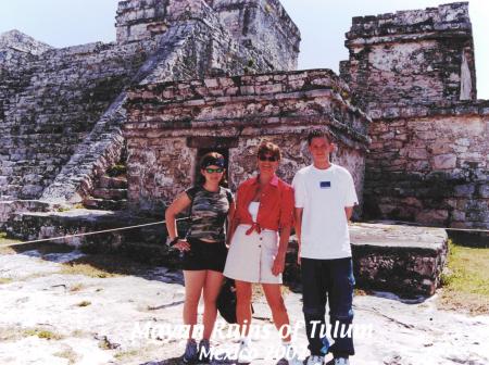 Mayan Explorers