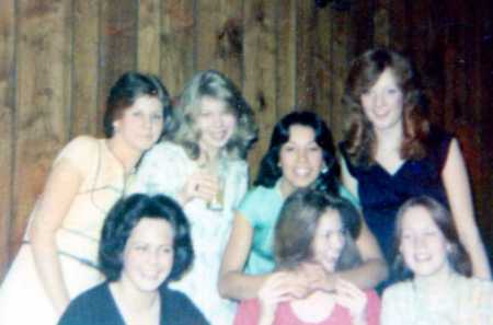 Amy, Cindy, Laura, ?, Lisa, Diane, Ann Marie