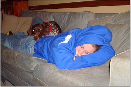rachael & casey napping Xmas 2007