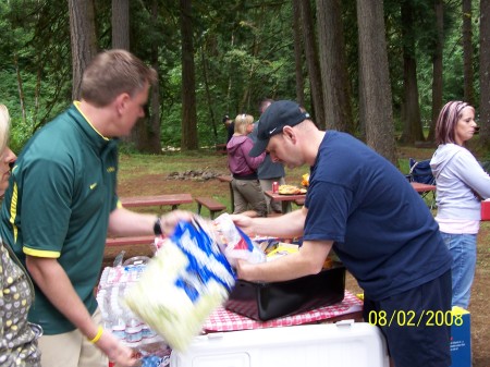 Karl and John unload a lot of food