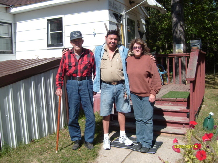 Leonard Julin, Leroy Moose, Sandy Lamb (Julin)