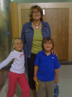Aunt Jandy and her Godkids! 9-08