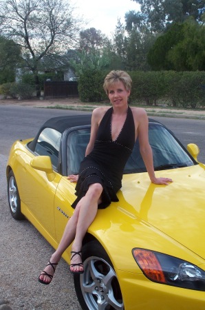 Kimberly showing off her Honda S2000