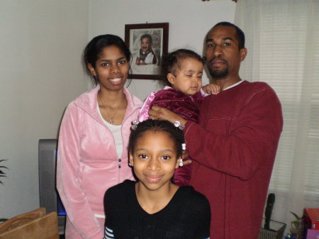 Stephen,Shaunda & Family