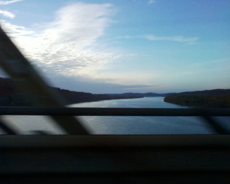 Ohio River bridge takes us to and from Indiana