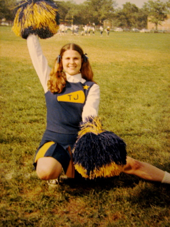 Cheerleader Meg