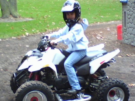 alyssa  on quad