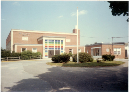 Noyes Elementary School Logo Photo Album