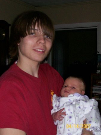 jordan with baby andi (04/2007)