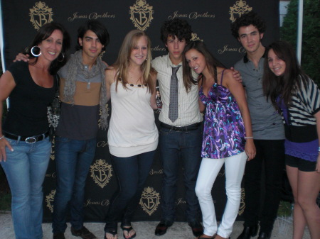 Me and the girls meet the Jonas Bros 8/08