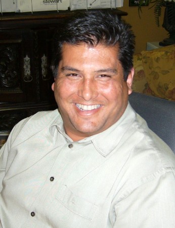 Robert Castillo's Classmates® Profile Photo