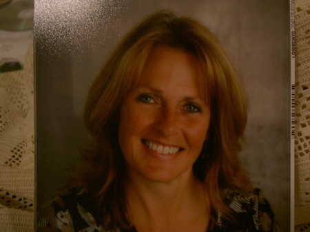 Elaine Ernst's Classmates® Profile Photo