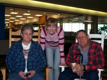 Mom, Sis, Dad at the airport