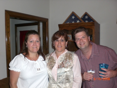 Tracy, Angele and Nathan Shaw