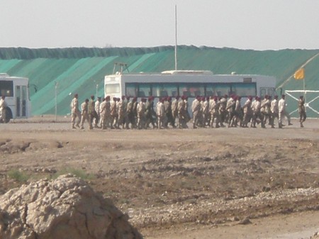 iraqi army marching
