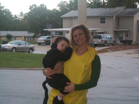 Raven and lil Andrew/ Chimp and Bananna