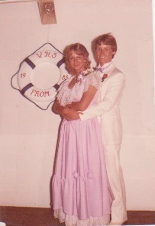 lonnie and dawn - prom 85