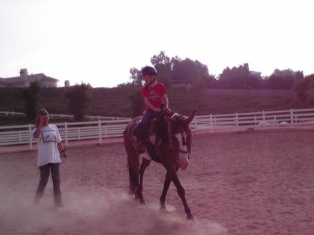 Aunt Jills Ranch,Lexi learning the ropes